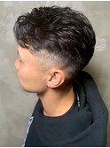 フェードカット スキンフェード ベリーショート アイロンパーマ