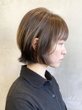 エリマバイフィフス 調布(elima by fifth) 調布イルミナカラーレイヤーボブウルフショートカットベージュ