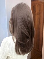 ロティー(loty)&nbsp;レイヤー 韓国 ブリーチカラー 髪質改善 ブラウン 透明感