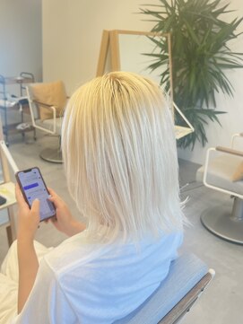 デート 綾瀬店(DATE) ホワイトブロンド