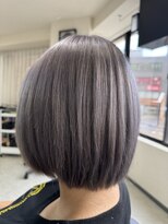 ブランエノワール(BLANC ET NOIR) 大人ボブ グレイジュカラー