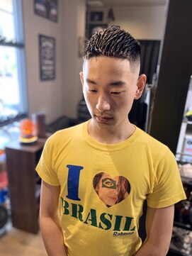 バーバー スタジオ ラフテル(Barber Studio RAFTEL) クロップスタイル