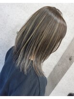 ヘアテリア リュウ 大塚(hair teria ryu)&nbsp;２ブリーチ繊細ハイライトスタイル