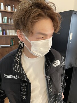 ゴシップ(gossip) パーマ+カラーで一気にイメチェン☆