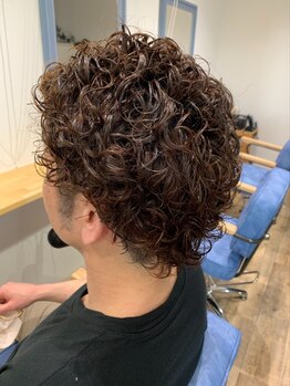 フェリセスアットヘア(Felices at Hair)の写真/ビジネスシーンからプライベートまで対応できる万能ヘアを実現！ON/OFFでも清潔感溢れる好印象スタイルに☆