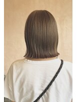 リフ デザイン ラボ(riff design labo)&nbsp;ベージュ/切りっぱなしボブ/ケアブリーチ