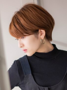 サーカス バイ ビュートリアム 青山(CIRCUS by BEAUTRIUM) マッシュショート20代30代40代大人可愛い暗髪うる艶髪青山表参道