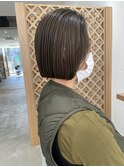 オリーブグレージュ×タッセルボブ ミニボブ