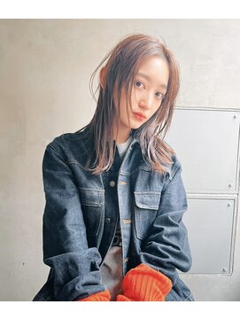 エイミー(Aimee) Aimee 町田　大人透明感ワンレングス×シアーベージュ