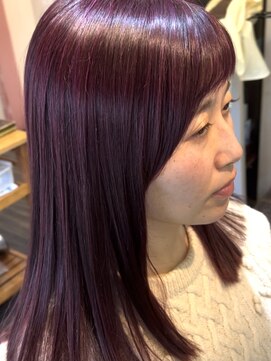 ディンプル 越谷駅前(DiMPlE) 美髪ロング、サラツヤロング、ピンクカラー、切りっぱなしロング