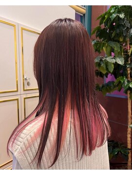 エイムコーゾー美容室(AiM KOZO) 【10代 20代 30代】インナーカラーピンク/加藤大樹