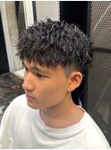 1758黒髪ツーブロック刈り上げフェードツイストスパイラルパーマ