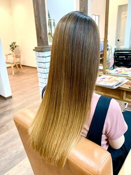 ココット(Cocot)の写真/今までにない自然で扱いやすいストレートが叶う高技術！柔らかい仕上がりの縮毛矯正でうるツヤ美髪に＊