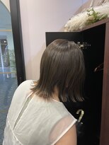 ザトエル 栄(THE TOEL) TheToel栄【早川】オリーブベージュ×切りっぱなしボブ