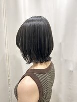 サクララ(Sakura la)&nbsp;暗髪/透明感カラー/オリーブカラー/ボブ/レイヤー/ボブレイヤー/