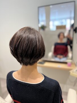 ウィスタリアフィールドプランシュ(WISTARIA FIELD-PLANCHES) (リピーター多数) 大人女性に好評女性らしさを引き出すショート