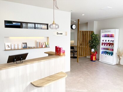 エンネ(Enne)の写真