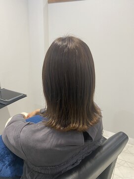 イルミ(iLUMi) iLUMi　×　外ハネスタイル