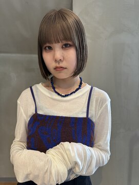 ニキータ(Nikiita) honey beige．