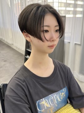 オウル(Owll) 【Owll】石田学史美ラインハンサム刈り上げショート20代30代40代