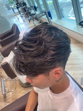 ファースト 仙台店(first) フェザーパーマ