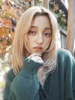 グロウ 恵比寿(grow)&nbsp;ブリーチあり/ミルクティー/レイヤー/セミロング/20代/前髪なし