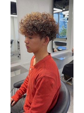 ステラ(STELLA) プードルパーマ/メンズサロン/メンズ/スパイラル/眉カット