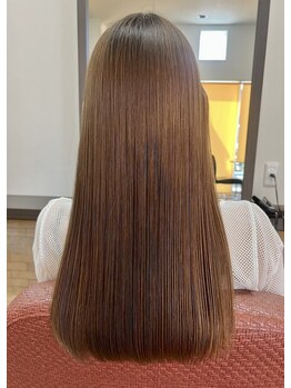 イーケー(ek)の写真/ショート・ボブでもナチュラルなストレートヘア◎こだわりの薬剤で時間が経っても傷まないサラサラ艶艶髪へ