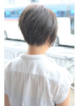 ルーナヘアー(LUNA hair) 『京都ルーナ』ベージュカラー×くびれショート【草木真一郎】