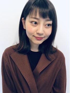 ヘアーメイク アールエム(hair make R M) ぱっつん前髪の外ハネワンカールスタイル
