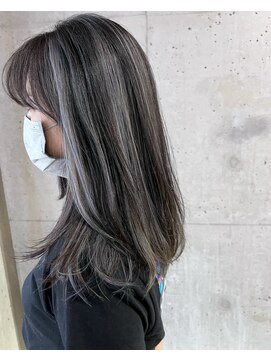 フラット(FLAT) セミロング×コントラストハイライト