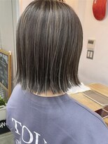 キューズ クラブ(cuz KLUB)&nbsp;【cuz KLUB】ハイライトシアーグレージュボブ【池袋】