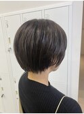 首が細見えするショート