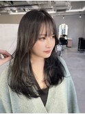 レイヤーロング黒髪似合わせカットワンホンヘアハイライト