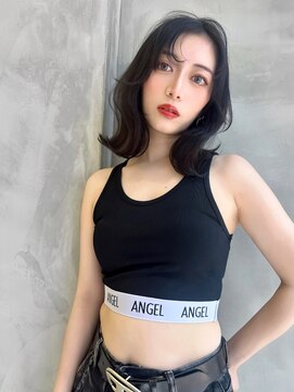 ロンド ジュルード 名古屋(Lond jeloud) かきあげセンターパート　くびれミディアム