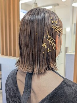 ポジ(poji) アレンジ　艶髪　髪質改善　ヘアセット　編みおろし　顔まわり