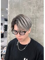 メンズサロン キング 梅田店(Men’s salon K!ng)&nbsp;波巻きツイストスパイラルパーマ/フェザーパーマ/眉毛/メンズ