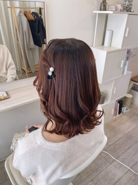 シュエット(Chouette) ねじり溜めダウンアレンジ