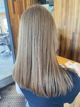 ヘアラウンジ アングゥ(hair lounge ungu) ミルクティーベージュ