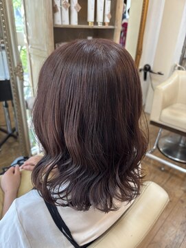 ハグエヴェック(HUG AVEC) ピンクブラウンカラー