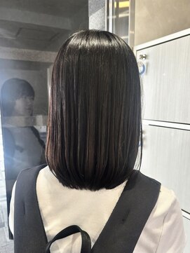 リアン 綱島(Lien) ミディアムヘア/学生カット/重めロブ