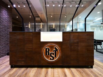 メンズサロン hair&face ROOST 京都四条大宮店【ルースト】