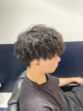 リバティシェアバーバー 銀座(LIBERTY SHARE BARBER) 【セット簡単】刈り上げツイスパマッシュ　銀座　理容室