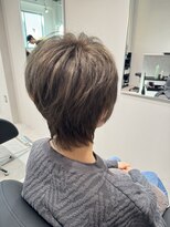 ハーツ 船橋(HEARTS)&nbsp;白髪ぼかしグレージュくびれウルフショート40代50代白髪ぼかし