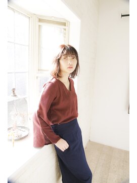 ガーランド (Garland) [Garland/表参道]☆ひし形シルエット透け感ミディ×小顔