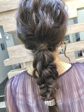 テテ(TETE) お呼ばれヘア