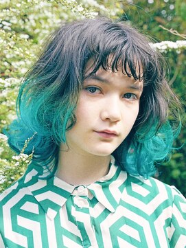 ルク(RUKU) 大人可愛いレイヤーカット/ウルフ/ハイトーン/デザインカラー