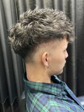 ヒロギンザ 新橋銀座口店(HIRO GINZA) スキンフェードスペインカール