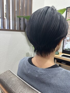 ピリナ(Pilina) レディースショートスタイル【門前仲町/越中島/月島/大人女性】