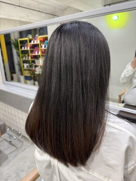 リンダ ルーナ(LINDA Luna) ストレート/韓国ヘア/ロングヘア/札幌駅